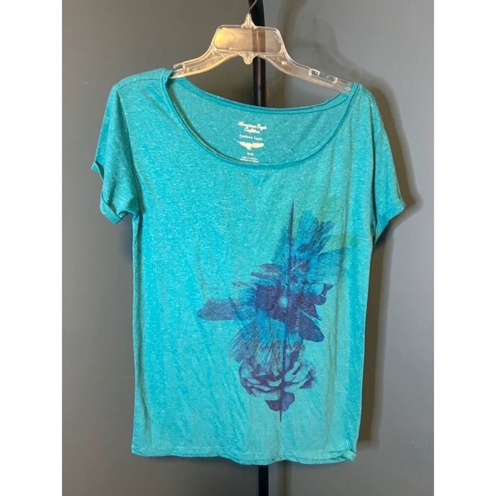 American Eagle Outfitters Teal Scoop Neck Tee with Floral Print